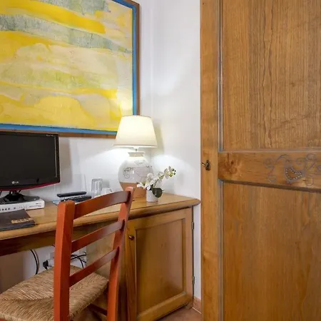 Boutique Hotel Sant'Andrea & Relais-2